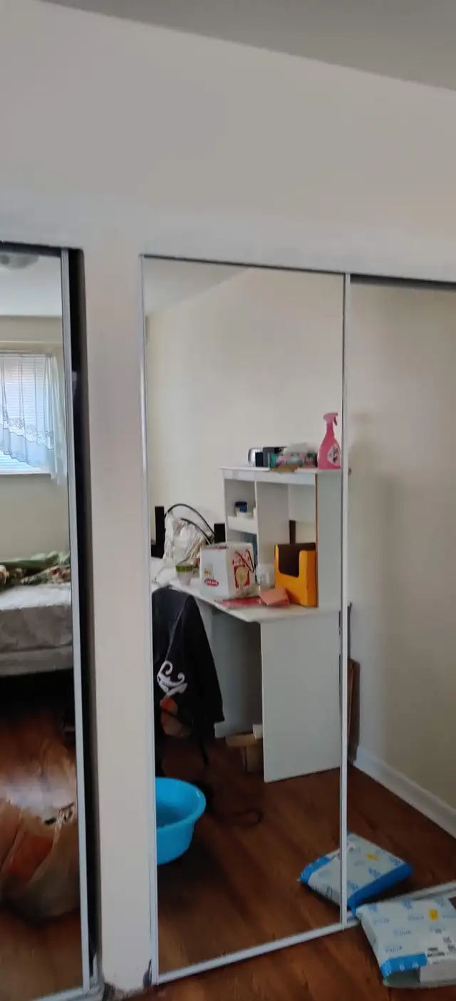 Furnished Room for Rent – Near York University (Keele Campus) - Photo 11
