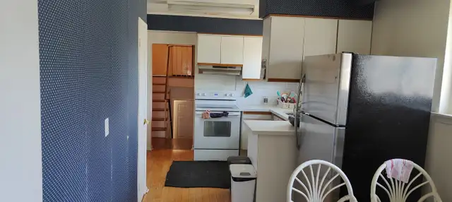 Furnished Room for Rent – Near York University (Keele Campus) - Photo 30
