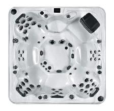 8 MAN HOT TUB 4 PUMPS LOTS OF JETS AND THERPAY