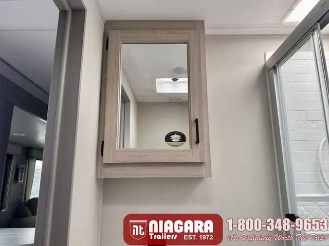 2025 COACHMEN CATALINA 313RLTS - Photo 22