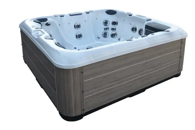 AN OVERALL PERFECT HOT TUB DESIGN.