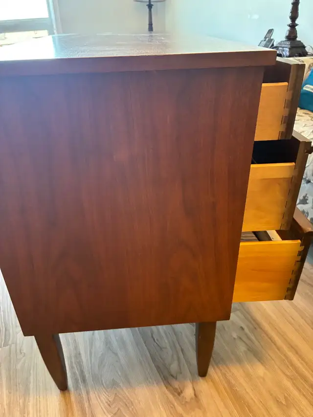 3 drawers quality solid wood cabinet - Photo 2