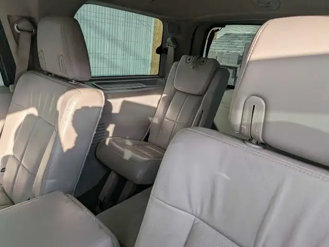 2007 Lincoln navigator all-wheel drive - Photo 6