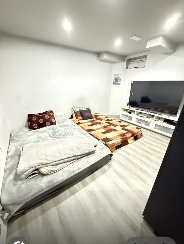 one bedroom basement for rent. - Photo 2