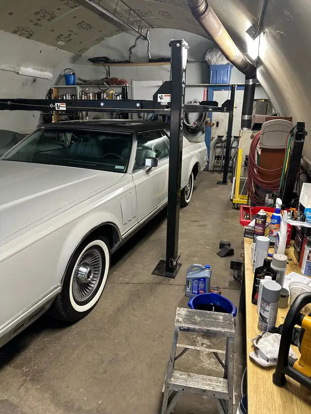 Garage Space (looking to share apace) - Photo 6