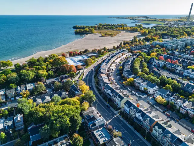 OPEN HOUSE-Freehold 3 1 Bed, 3 Bath Townhome in The Beaches - Photo 2