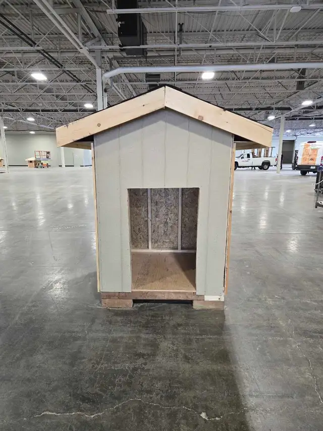 Free Sheds! Must be gone by 3pm (May 7, 2026)