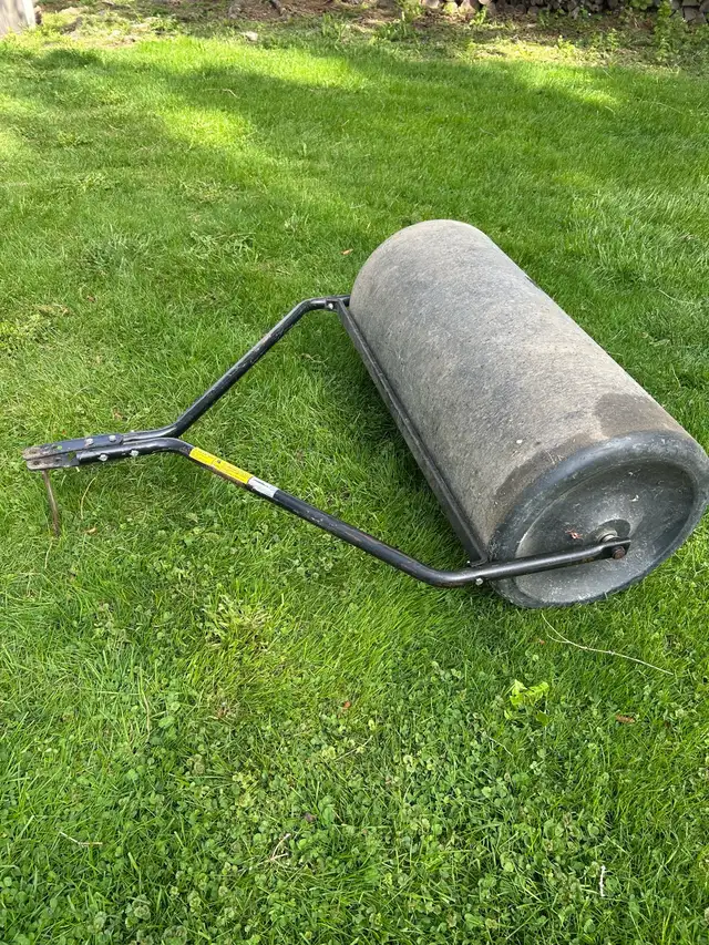 3ft Tow behind lawn roller