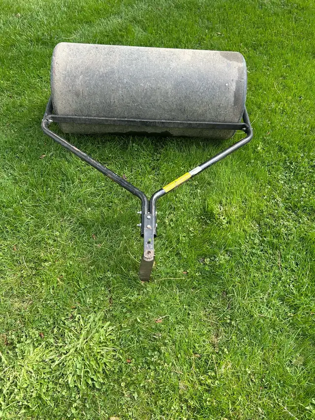 3ft Tow behind lawn roller - Photo 2