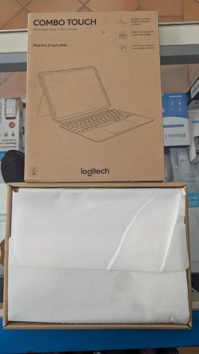 ⌨️ Logitech Combo Touch Keyboard Case for iPad Pro 11-inch (M4) - Photo 2