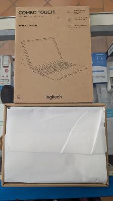⌨️ Logitech Combo Touch Keyboard Case for iPad Pro 11-inch (M4) - Photo 2