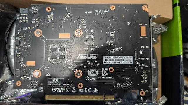 ASUS Phoenix GeForce GTX 1650 OC Edition (GDDR6) – Open Box - Photo 4