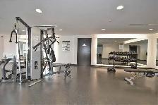 Luxury furnished condo for rent in Burlington. - Photo 8