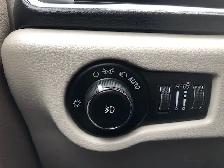 2017 Chrysler Pacifica Touring-L Plus no accidents loaded - Photo 16