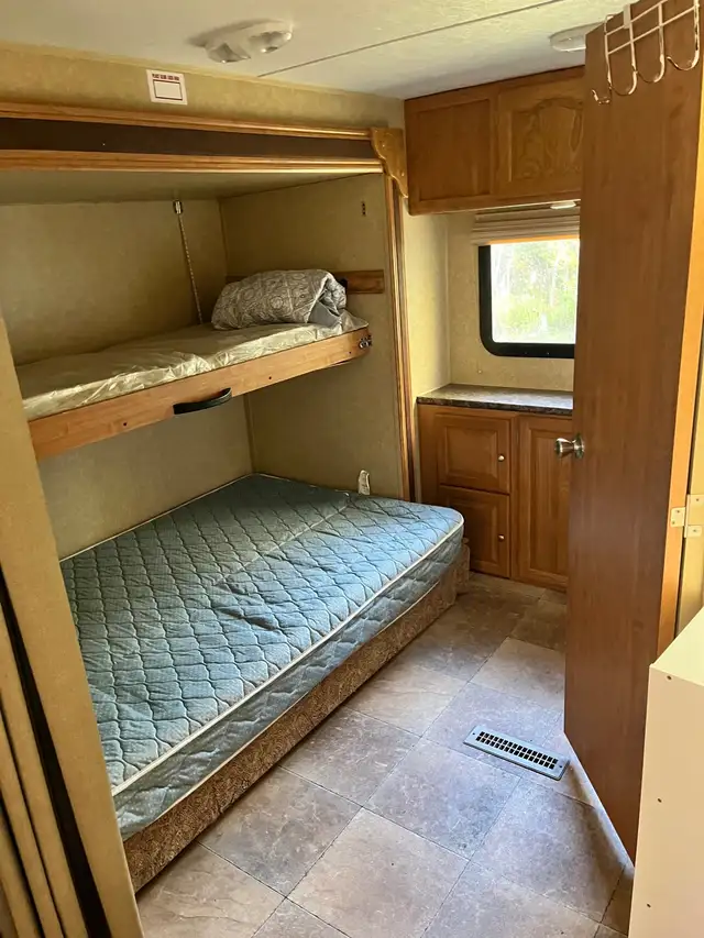Rockwood Travel Trailer - Photo 7