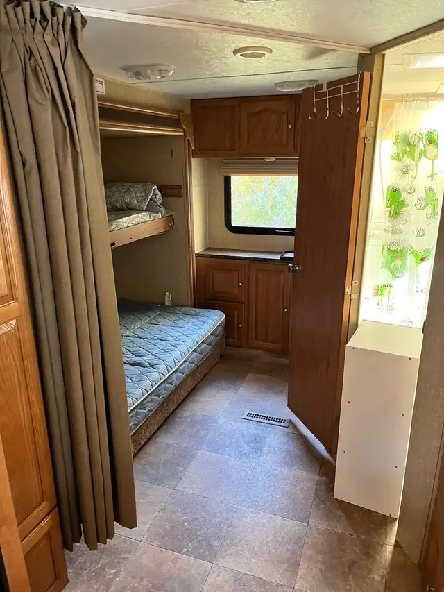 Rockwood Travel Trailer - Photo 8