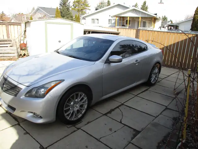 2011 Infiniti G37x coupe