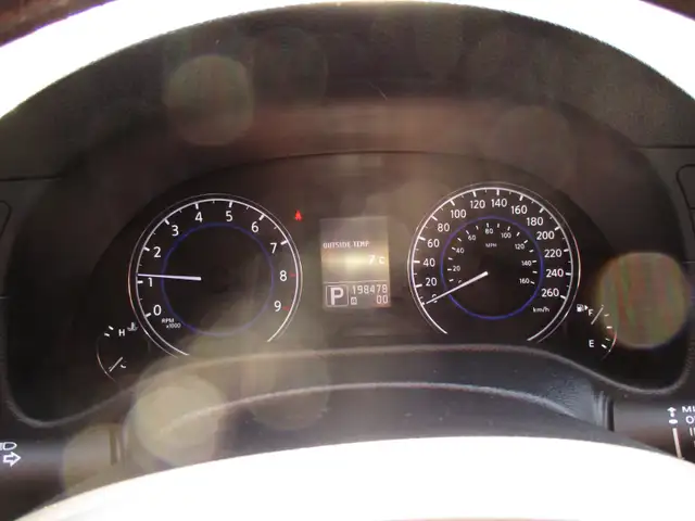 2011 Infiniti G37x coupe - Photo 8