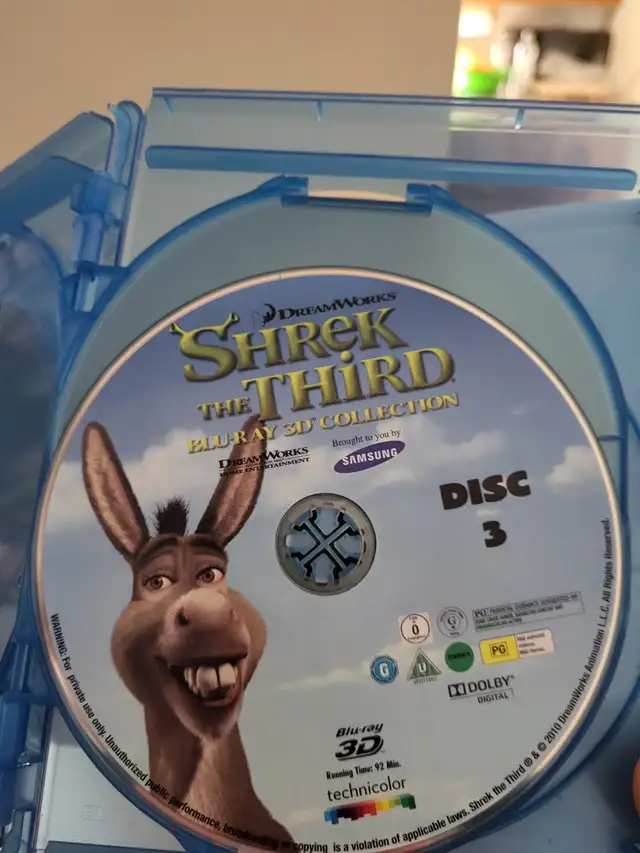 Shrek 3D Blu Ray Collection - Photo 3