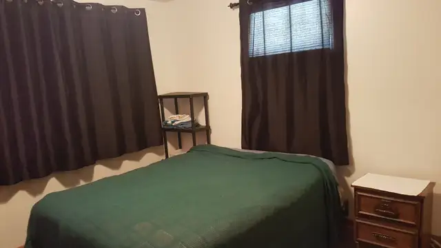 ROOM for RENT in HOUSE. West of St Paul's. SHARED Accommodation. - Photo 2