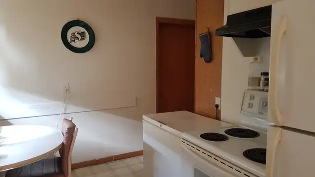 ROOM for RENT in HOUSE. West of St Paul's. SHARED Accommodation. - Photo 4