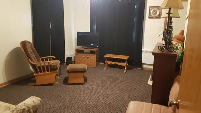 ROOM for RENT in HOUSE. West of St Paul's. SHARED Accommodation. - Photo 7