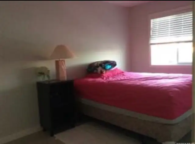 whole townhouse for rental - Photo 8