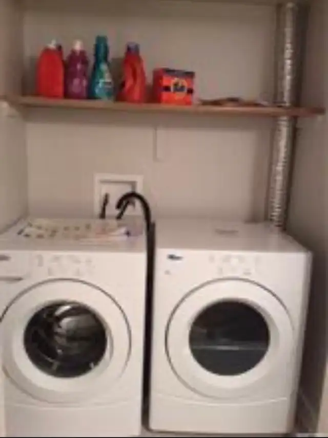 whole townhouse for rental - Photo 9
