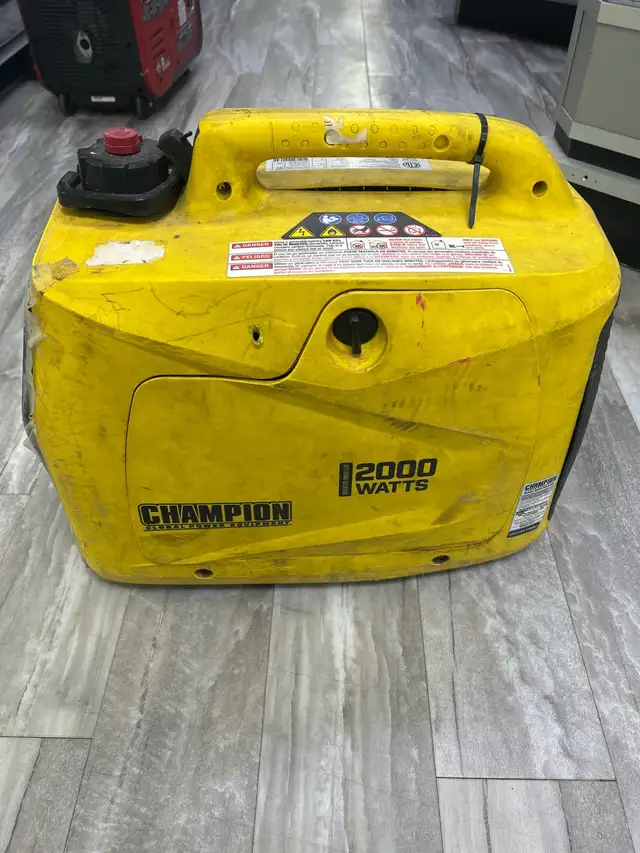 Champion Inverter Generator 2000W Condition