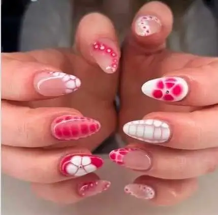 nail extensions class acrylic  gel - Photo 7