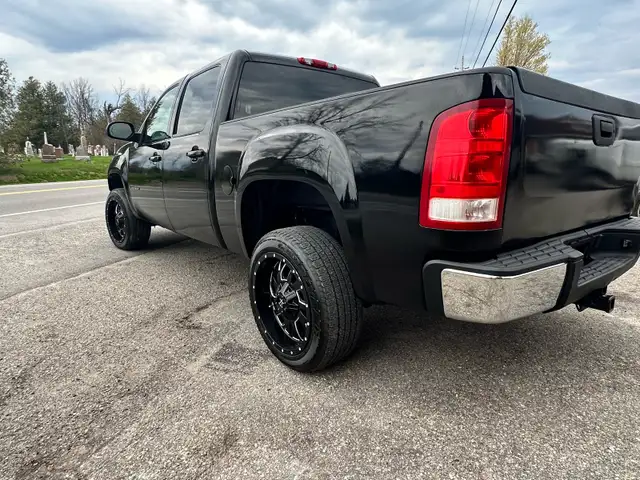 2007.5 GMC Sierra 1500 SLT - Photo 6