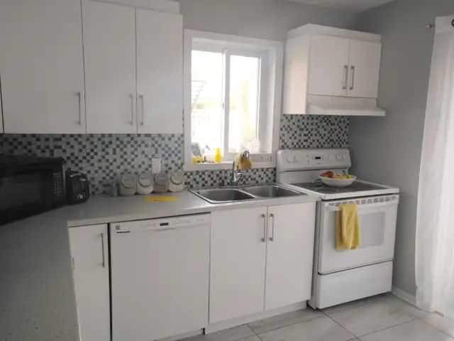 4 1/2 De Style Condo (1er étage) - Photo 3