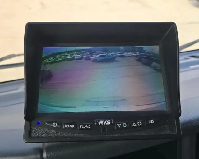 2019 Isuzu Other - Photo 9