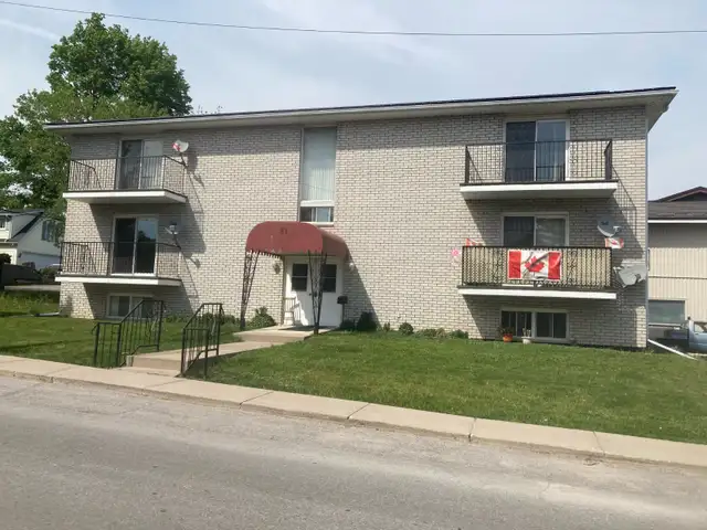 1 BEDROOM APARTMENT FOR RENT - 51 JAMES STREET STIRLING ON