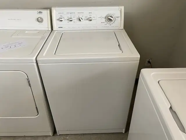 Laveuse seule traditionnelle blanche Kenmore