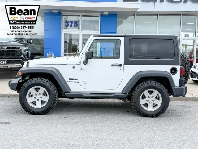 2014 Jeep Wrangler - Photo 2