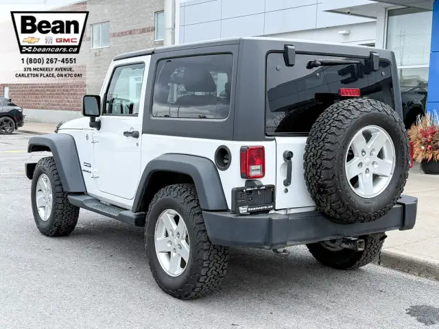 2014 Jeep Wrangler - Photo 3