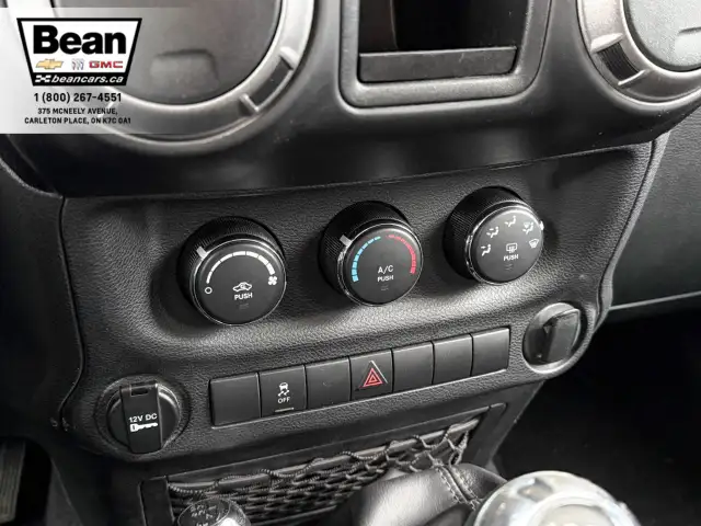 2014 Jeep Wrangler - Photo 19