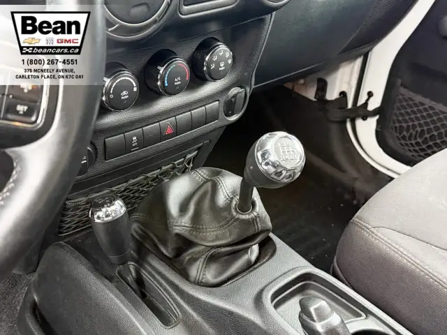 2014 Jeep Wrangler - Photo 20