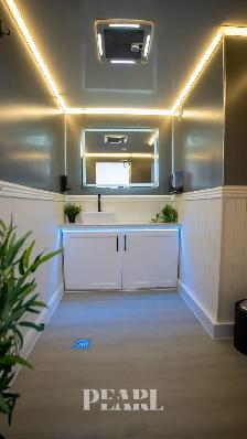 luxury washroom rentals