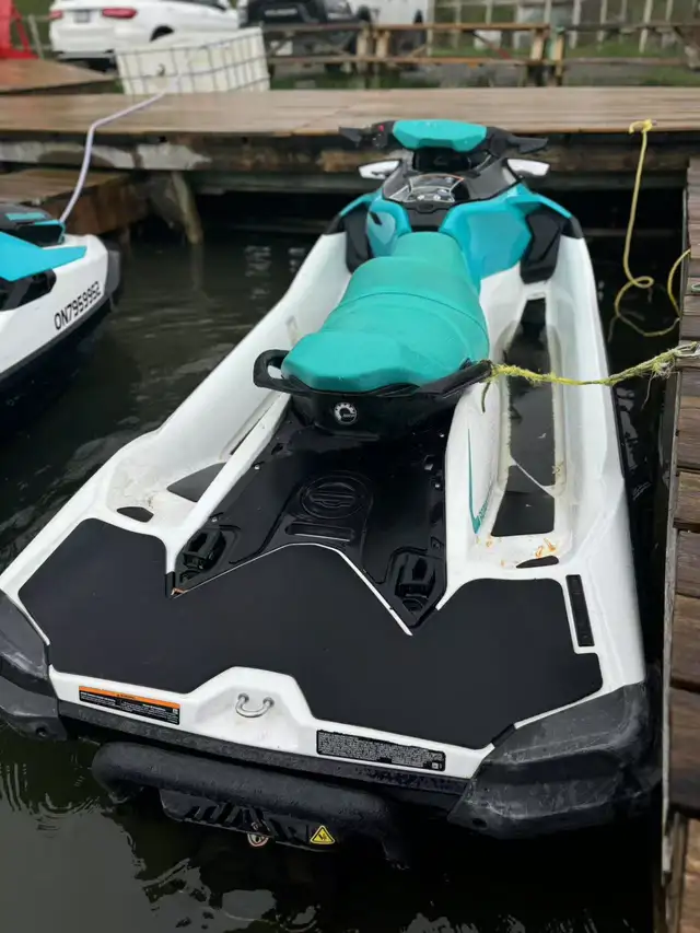 2021 Seadoo GTX130 - Photo 3