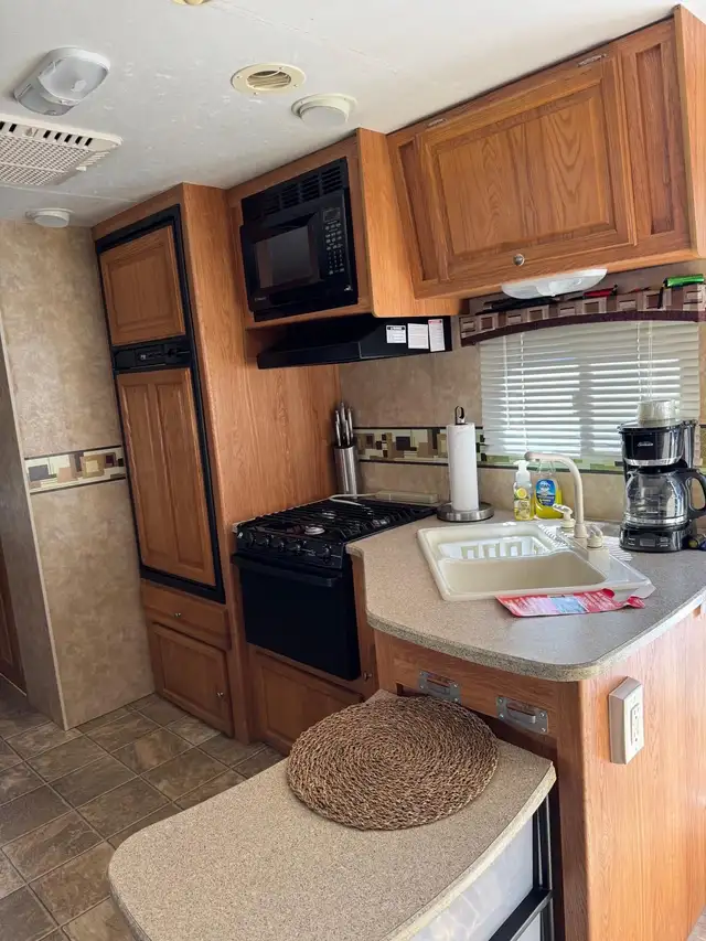 Campers & Trailer - Photo 2