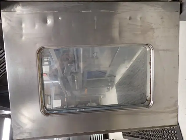 Convection Oven - Photo 10
