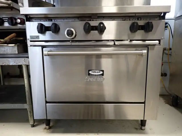 Garland Sunfire 36' Commercial Gas Range - Photo 6