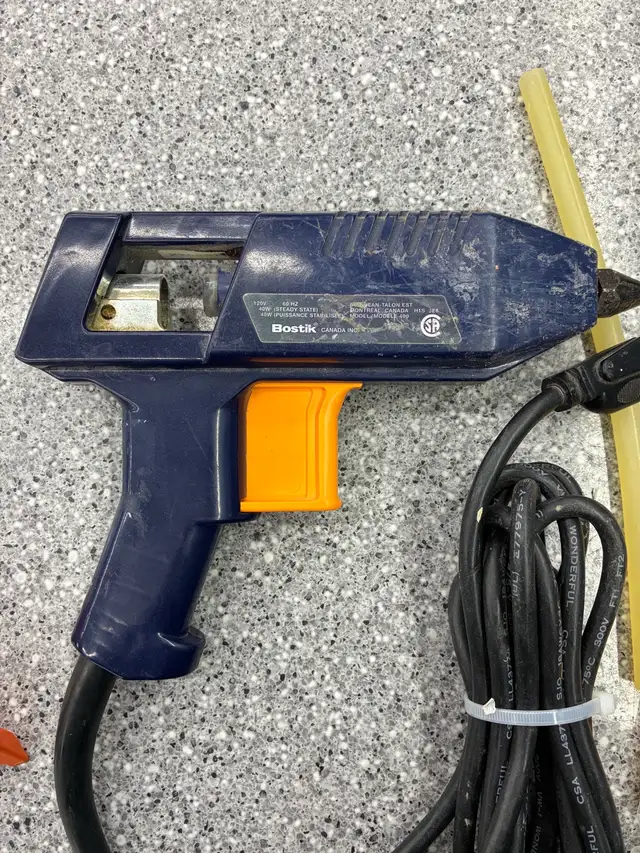 Bostik TG-4 Glue Gun - Photo 2