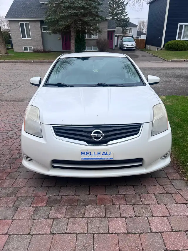 Nissan Sentra 2011