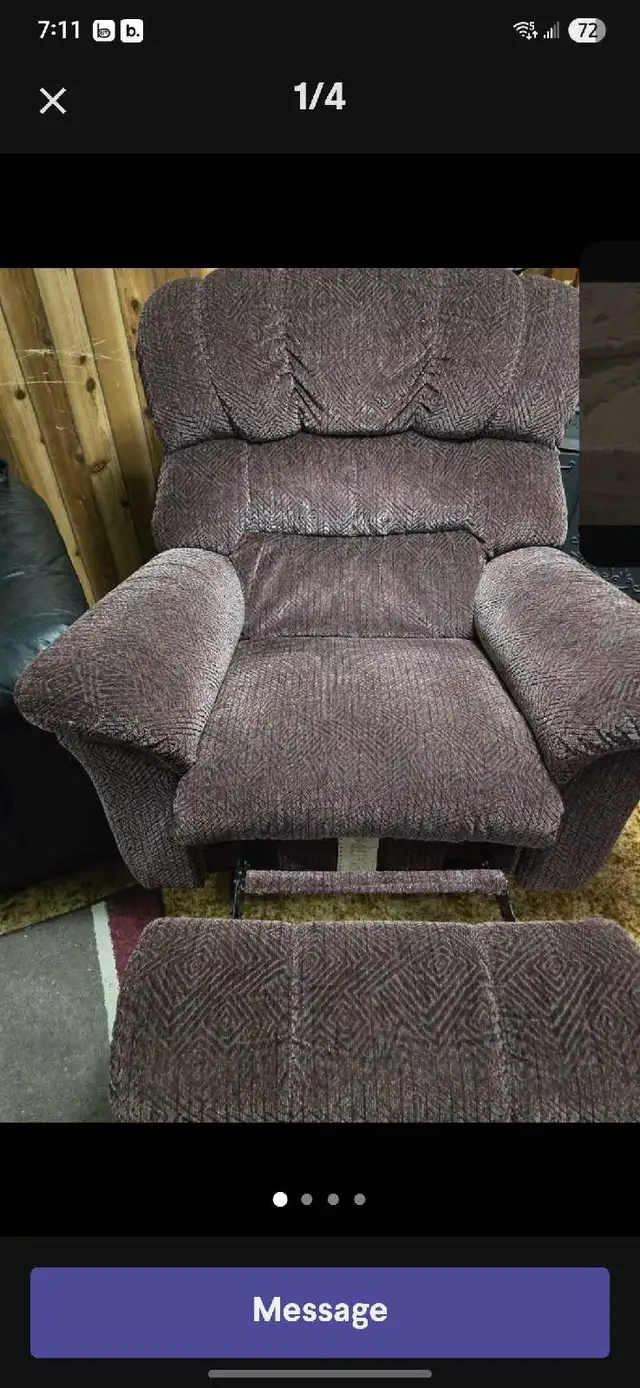 Lazyboy Loveseat and Rocker Recliner - Photo 2