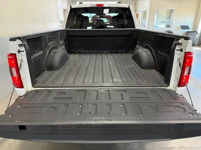 2021 Ford f150 XLT / Supercab / 4x4 / 1 Owner / 0 Accident - Photo 6