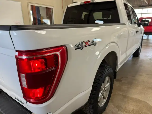 2021 Ford f150 XLT / Supercab / 4x4 / 1 Owner / 0 Accident - Photo 21