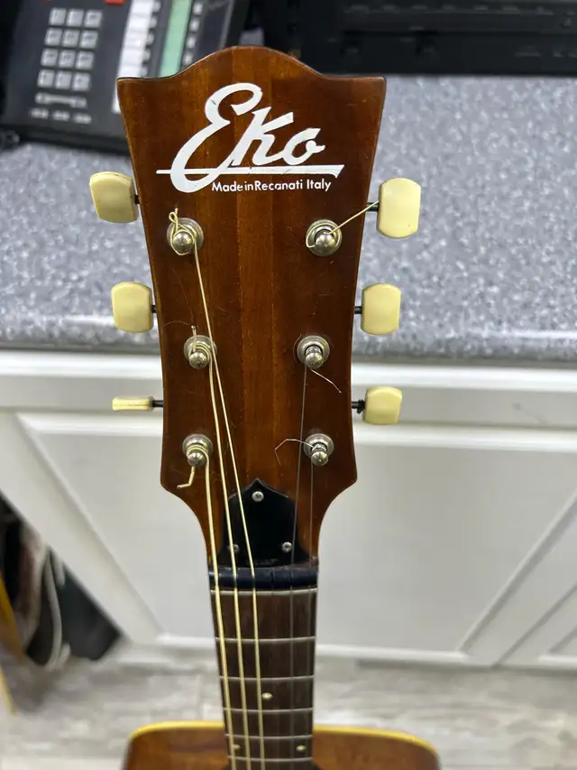 Eko Ranger VI 70’s Acoustic With Case Condition - Photo 6